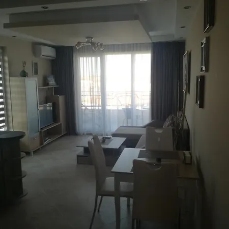 Apartament Rif 3 *